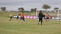 Zagueiro Felipe faz belo gol em treino do Corinthians na Flórida