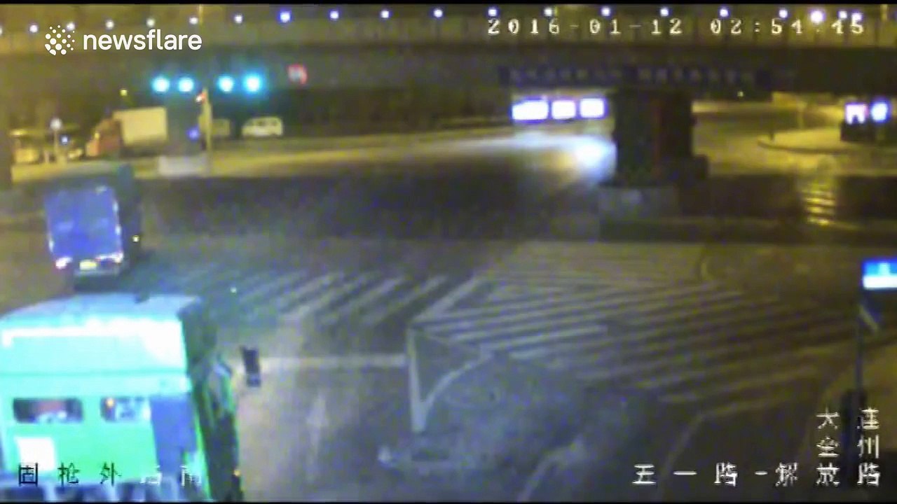 Steel causes sparks to fly as it crashes off lorry