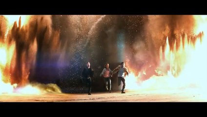 Transformers: Age of Extinction trailer review