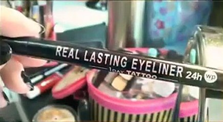 Tutorial : Anime Lips Makeup 3