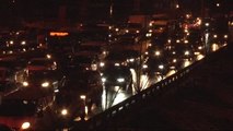 İstanbul'da Trafik Yoğunluğu Yüzde 90'ları Gördü