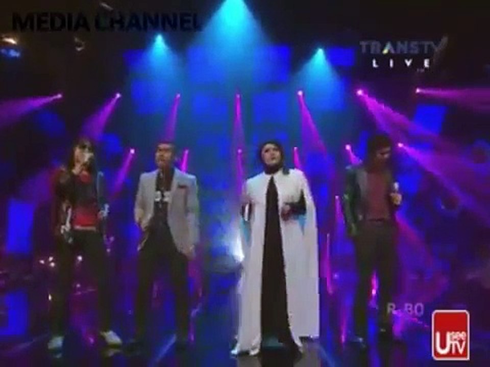 JUDIKA MELLY GOESLAW, CAKRA KHAN, CANDIL BUKAN DIA TAPI AKU FULL LIVE KONSER JUDIKA
