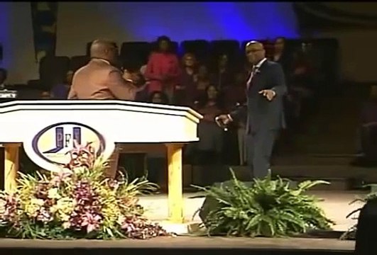 Marvin Winans and Donnie McClurkin Who Wouldve Thought at Holy Convocation 2015