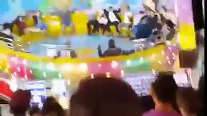 بدموع لعباد سيبت اللعبة أو قعدت تتفرج في سروالها إلي تنحا