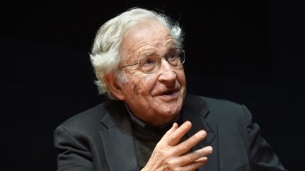 UpFront - Noam Chomsky on the war against ISIL