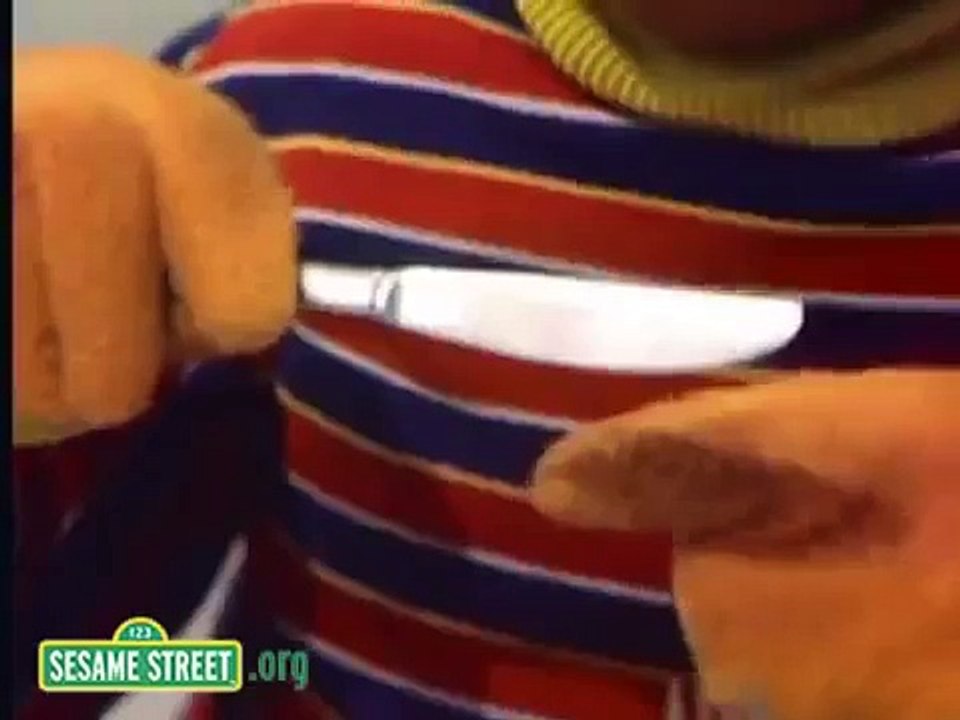 Sesame Street : Ernie s Eating Utensils