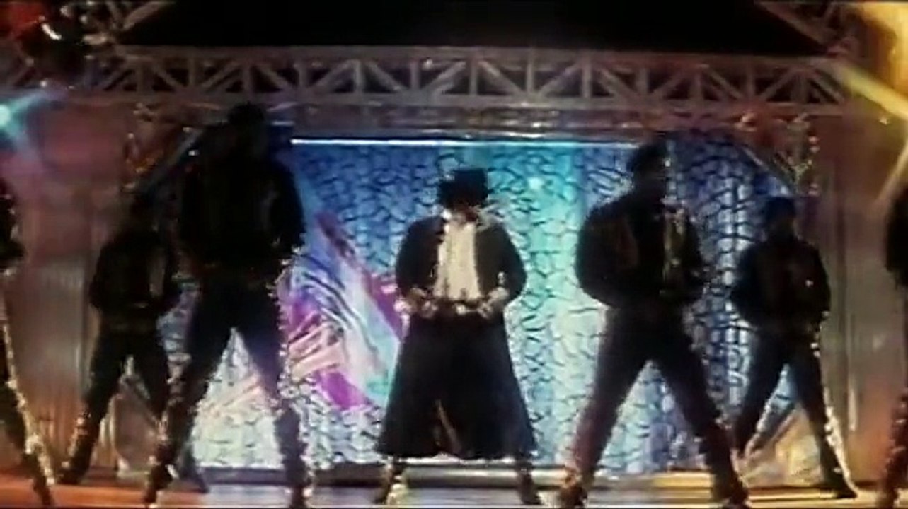 Kya Dekh Raha Hai Yaar Peppy Stage Song Aditya Pancholi, Ajay Devgan Jung