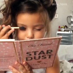 Makyaj yapan küçük kızın inanılmaz değişimi