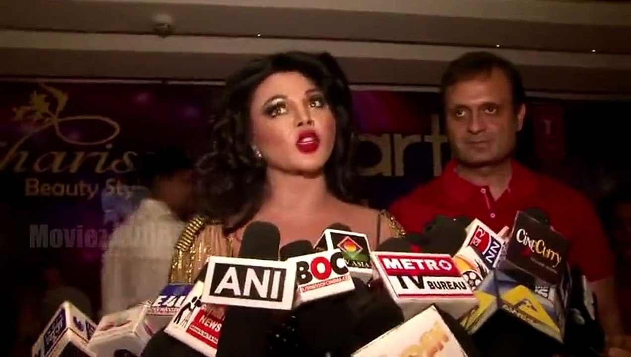 OMG ! Rakhi Sawant Calls Sunny Leone A WHORE - WATCH NOW | HOR NACH SONG