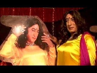 Shakti Kapoor Debuts As Women In Rakhtdhaar | Latest Bollywood News