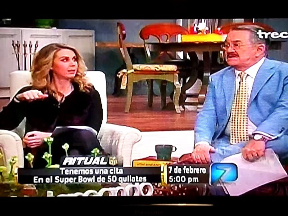 ITATI CANTORAL, TOMA CON HUMOR SEÑALAMIENTOS DE ALCOHOLISMO, VENTANEANDO, ENE 22 2016