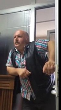 Dünyanın Düz Olduğunu İddia Eden Dayı