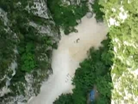 Saut Cadavre artuby 182m
