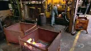 How Its Made - Shovels and Spades