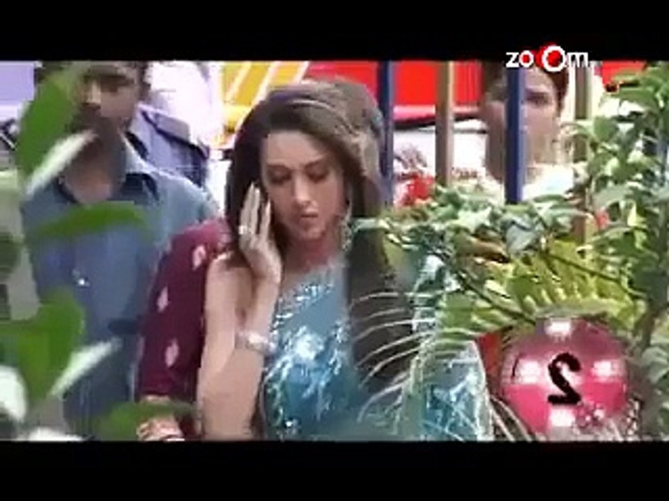 Karisma Kapoor makes a comeback with steamy scenes
