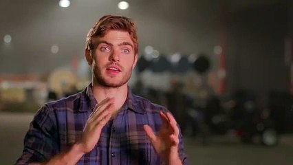 The 5th Wave Interview - Alex Roe (2016) - Action Movie HD (720p FULL HD)