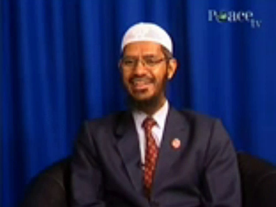 Dr Zakir Naik speaking about Ahmed Deedat