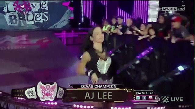 WWE RAW 10.27.14 AJ Lee vs. Alicia Fox Nikki Bella vs. Naomi (720p)