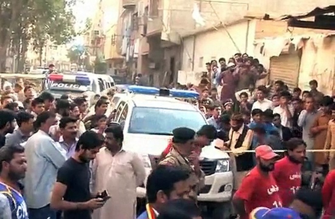 Un-identified Tortured Body Found from a box in Baloch Colony, Karachi