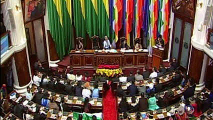 Evo Morales celebra dez anos de poder na Bolívia