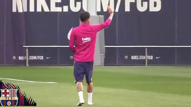 Las bobadas de Dani Alves en el entrenamiento del Barcelona • 2016