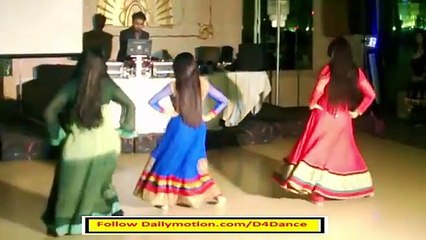 Indian University Girls Dancing Like Fish - Must Watch - HD