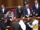 Balls & Brawls: Big fight in Ukraine parliament after opposition MP goes for PM Yatsenyuk’