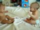 Video Paling Lucu Bayi Kembar Lucu Banget