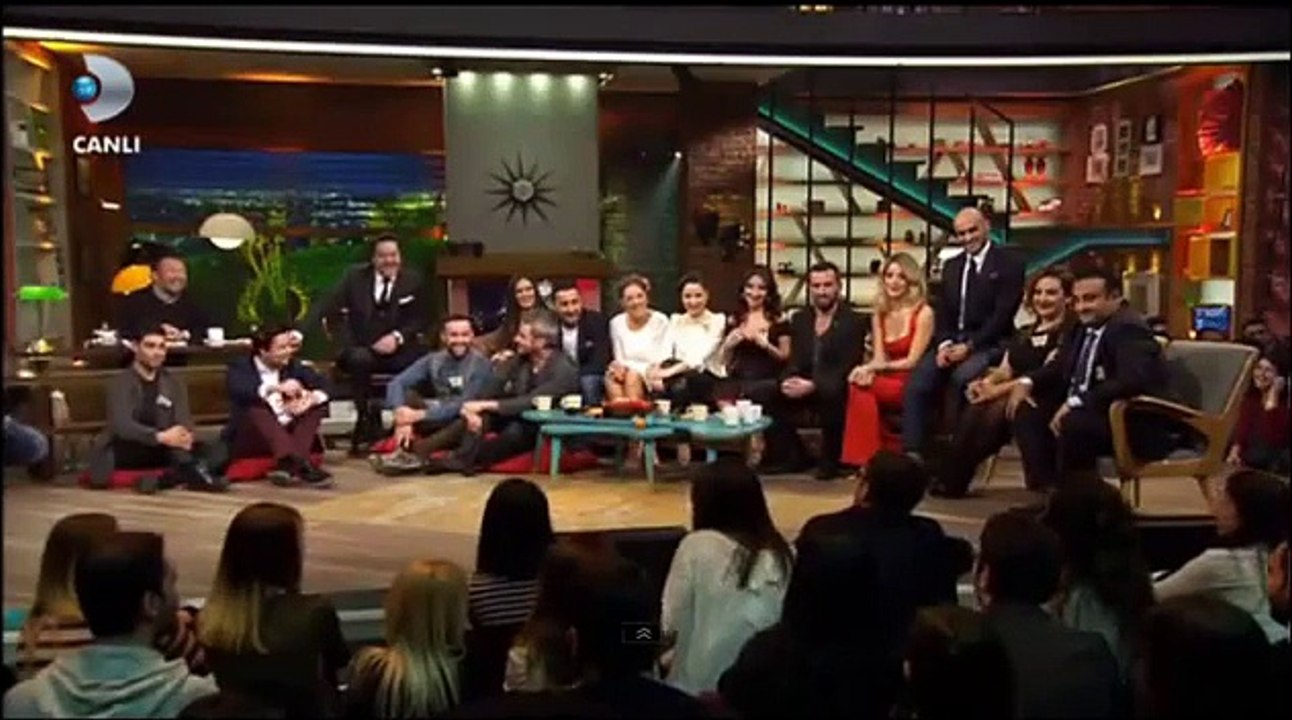 Beyaz Show -  Güldür Güldür ekibi