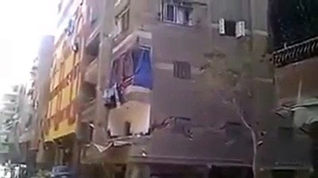 Exclusive CCTV Footage Of Earthquake In Nepal - It's Really Scary Biggest Earthquakes