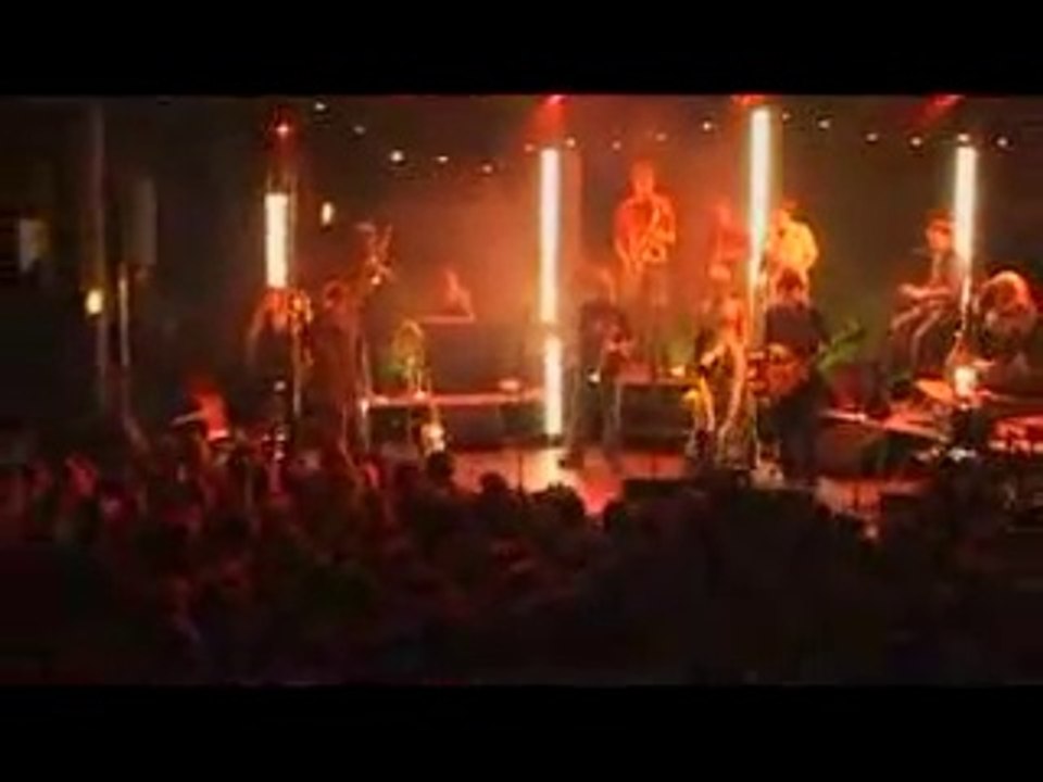 Entre chiens et loups quand tombe la nuit…