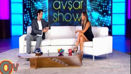 Hülya Avşar Şov - Tahrik Eden Oturuşlar