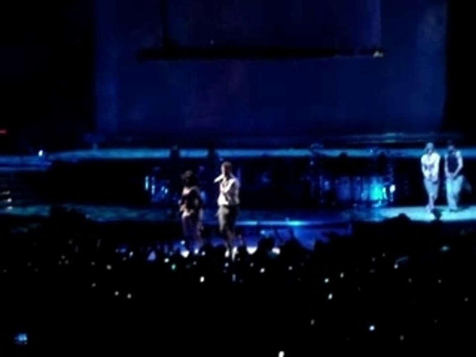 Justin Timberlake Cry me a River Live