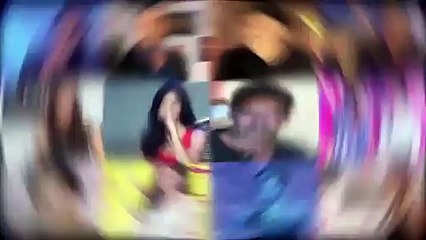 Shilpa Shetty's HOT Yoga Session With Baba Ramdev!!! - Video 2016