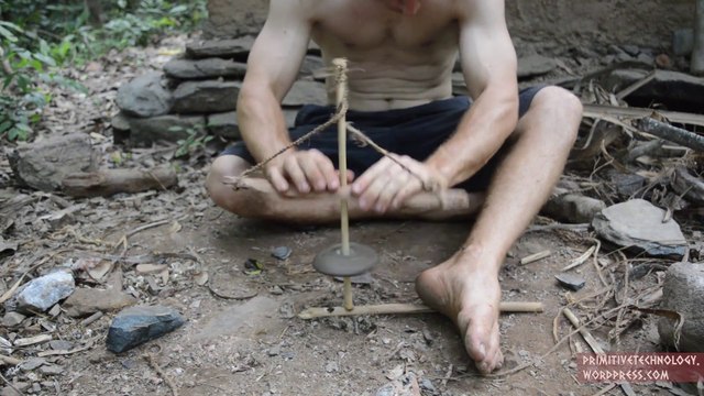 Comment faire du feu avec du bois et des pierres - tuto survie