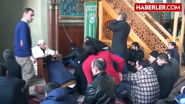 Çift Mihrablı Camiden Sünni-Şii Kardeşliği Mesajı