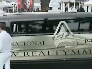 Hummer Limousine 002