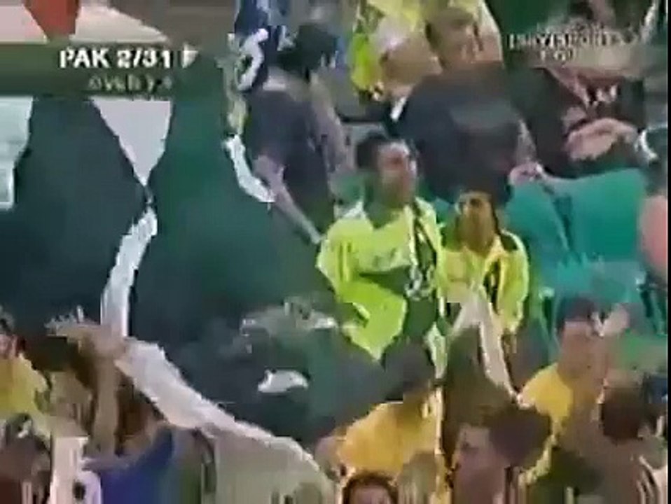 Inzi Shots still alive in 2016, indeed he is a lagend batsman