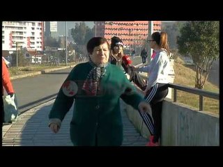 Ushtrimet e mëngjesit për të pasur një ditë të mbarë- Ora News