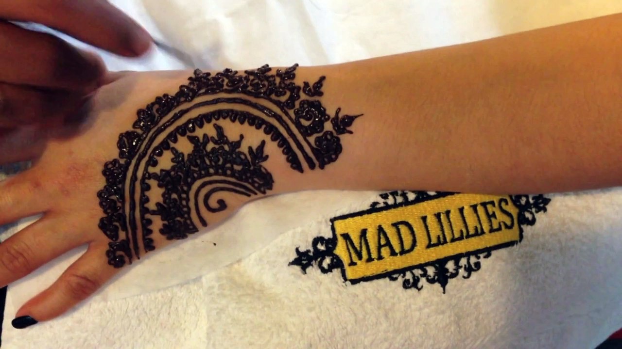 Arabi Henna Mehndi Design