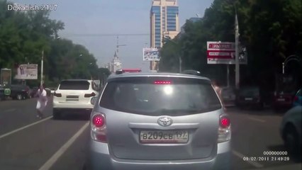 Crazy Porsche Driver Instant Karma