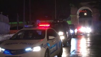 Başbakan Davutoğlu, Koç Ailesine Taziyede Bulundu