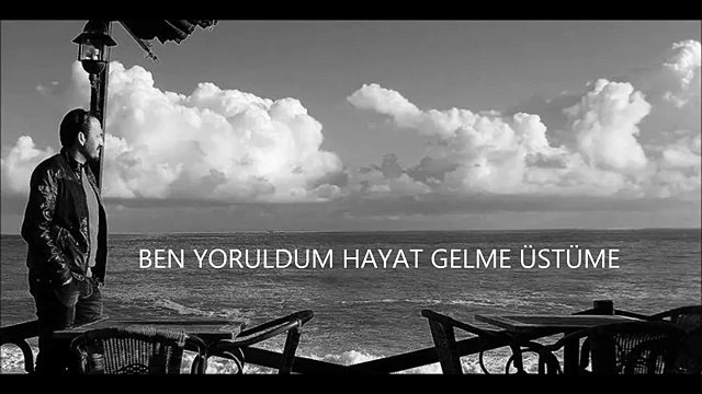 Mümin Sarıkaya - Ben Yoruldum Hayat Gelme Üstüme