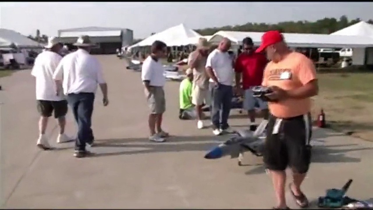 US Largest R/C Jet Turbine Airshow  "Jets Over Kentucky 2010"  Video of  Hobby And Fun