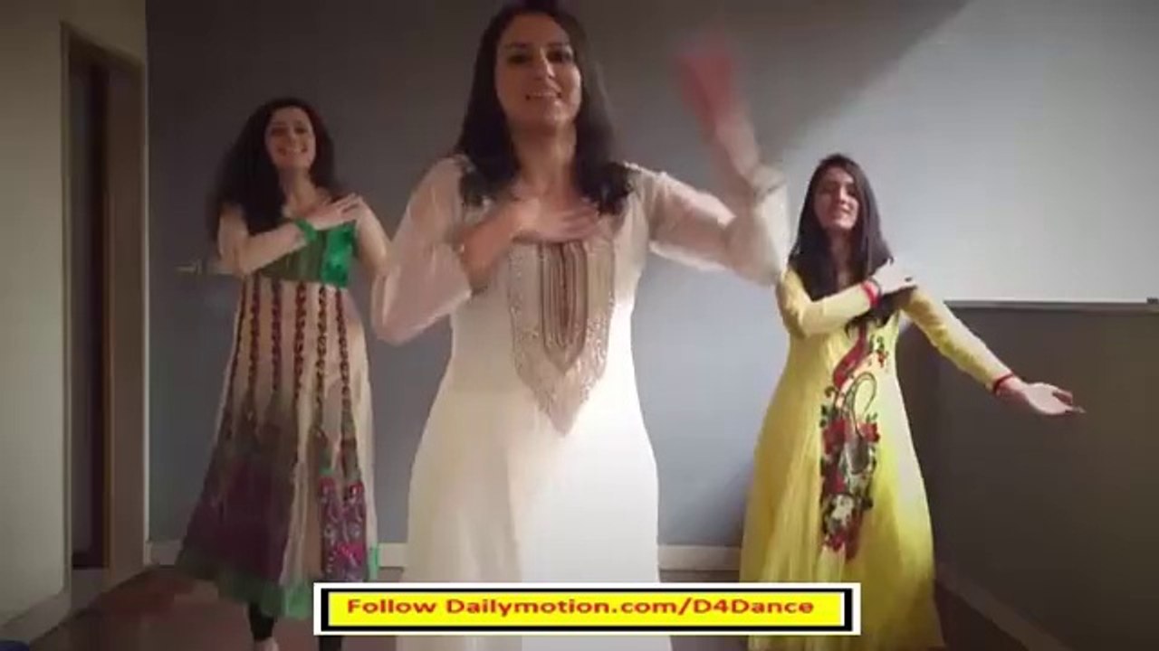 Indian Cute Girls Home Practice For Wedding Night Dance - HD