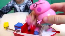 Peppa Pig e George Conhecem a Lancha de Praia! Em Português. Novela Brinquedos Peppa Pig Toys  Funny So Much! Videos