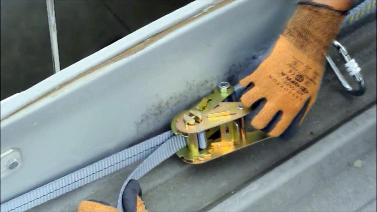 HarnaisPro Travaux en hauteur Ancrage toiture pour skydome (lanterneau, trappe...) + accès via un antichute mobile