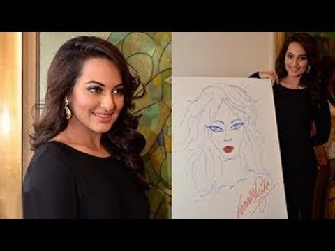 Sonakshi Sinha Gets ARTY @ Neeraj Goswami's Art Exhibition