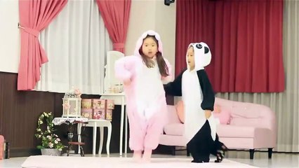 Kawaii Kids Dancing cosplay