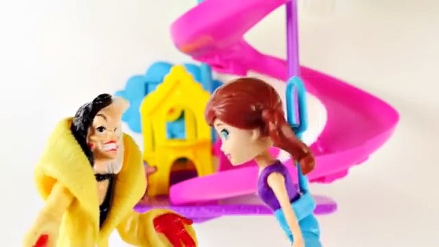Polly Pocket Wall Party Pet Park with Cruella De Vil & Peppa Pig Toys DCTC Juguetes